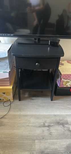 Night stand
