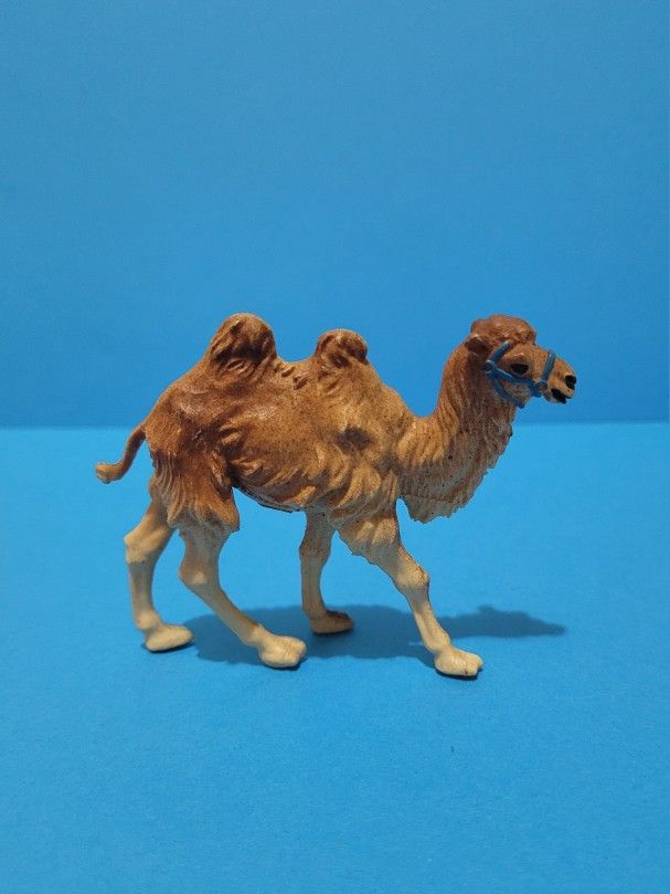 Vintage 1972 Britains Ltd England Bactrian Camel Zoo Ark Animal Toy Plastic.