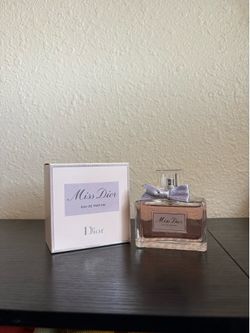 Dior perfume