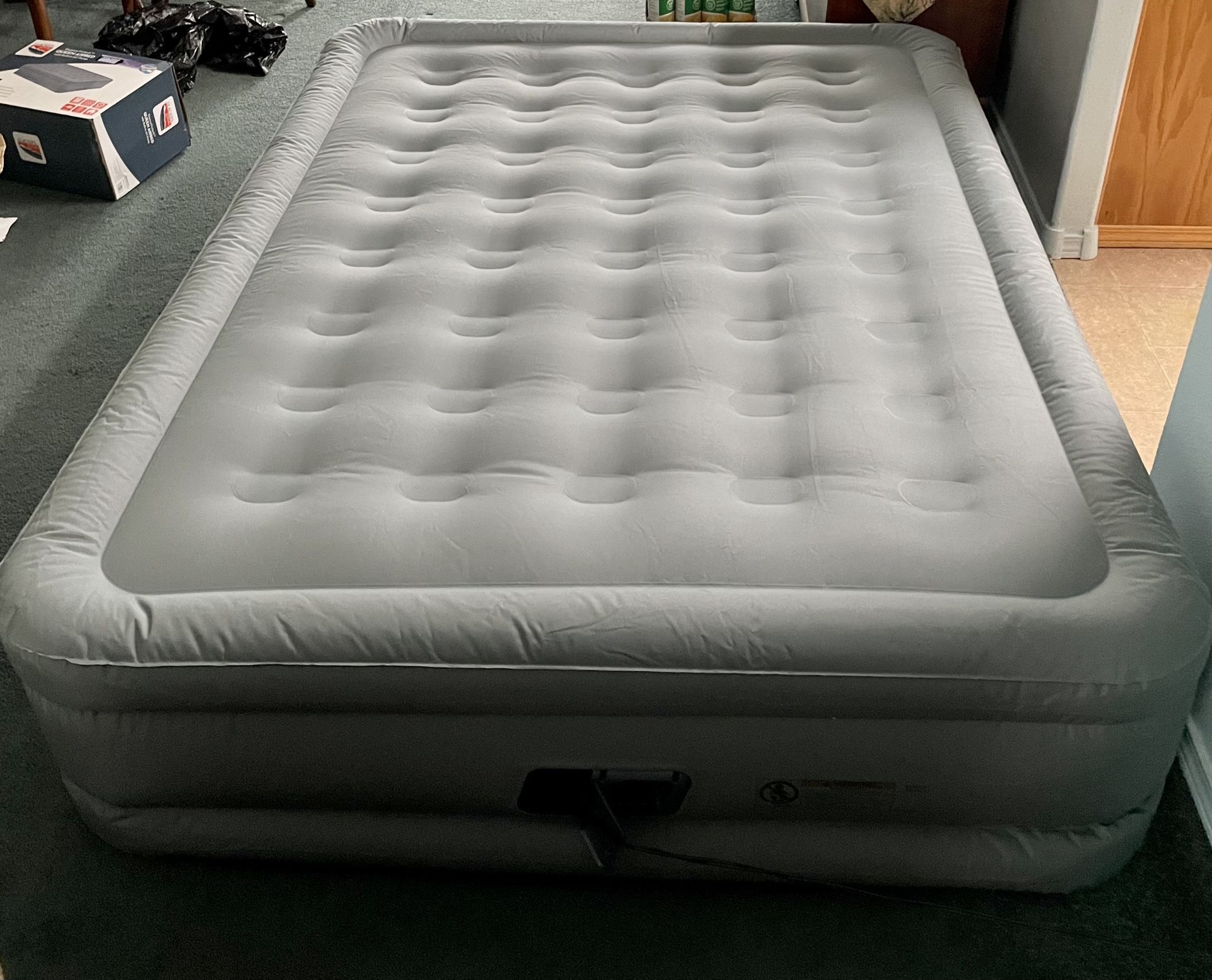 Glacier's Edge Essence Fortech Airbed with BuiltIn Pump for Sale in