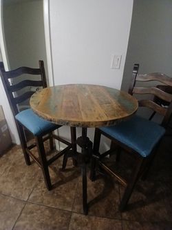 Iron With Distressed Wood Adjustable Table and Barstools ..obo