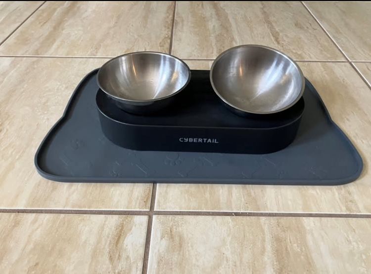 Cat Supplies