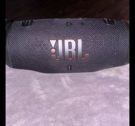 JBL Charge 6
