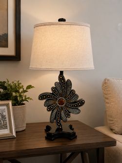 Decorative Flower Table Lamp