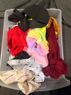 Mixed Lot of Fabric Hair Bows and Scrunchies for babies