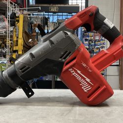Milwaukee M18 Fuel Brushless 1-9/16in Rotary Hammer