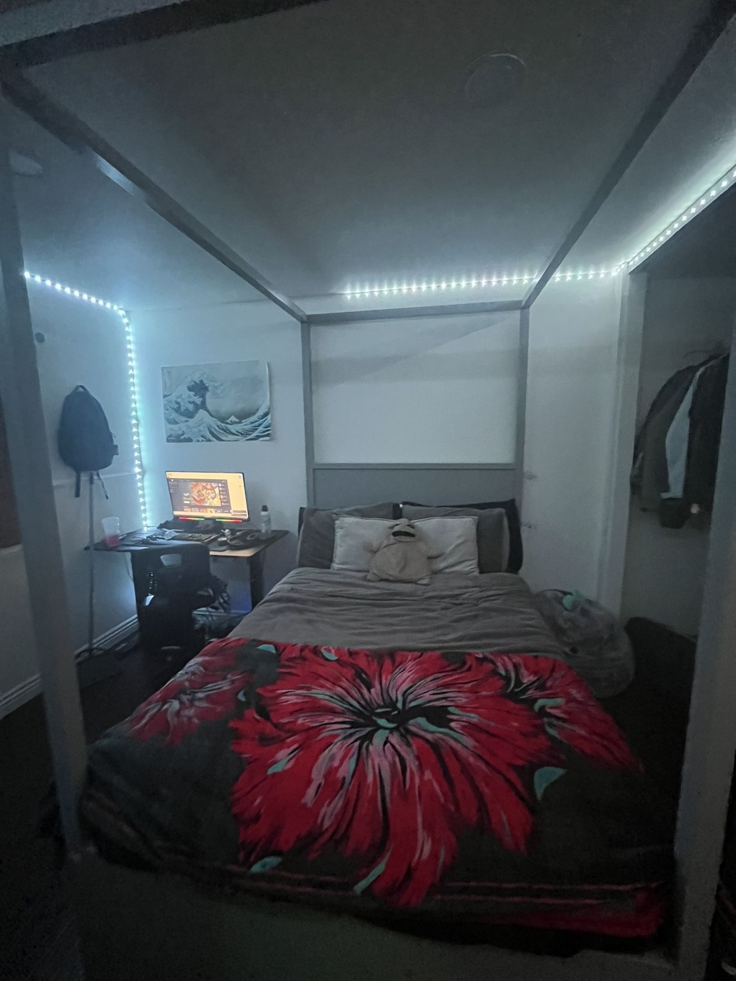 Restoration hardware Full Size Bed
