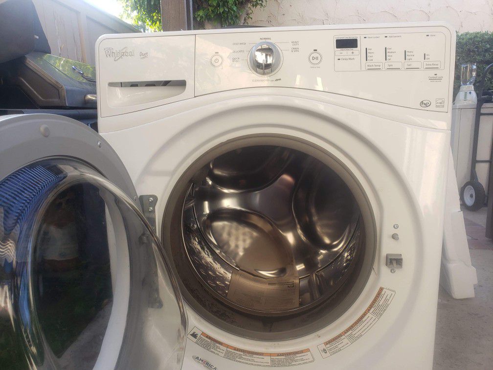 Whirlpool Duet Washer White Front Load