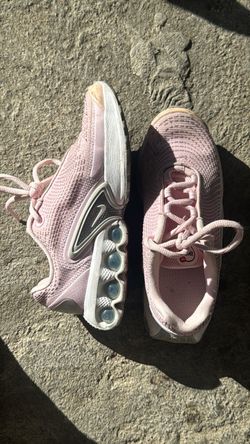 Nike Air Max Pink Sneakers