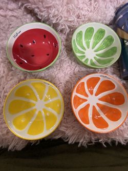 Measuring Fruit Bowls $25