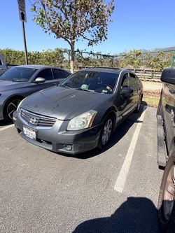 Nissan Maxima Sedan