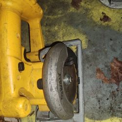 Dewalt 18volt 4.5"circularsaw