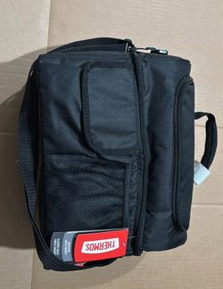 Thermos Lunch Lugger™ 6-Can Insulated Cooler Tote