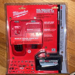 Milwaukee 9AH BATTERY AND CHARGER