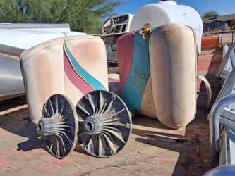 BOAT FISHING CHAIRS W/POSTS AND MOUNTS