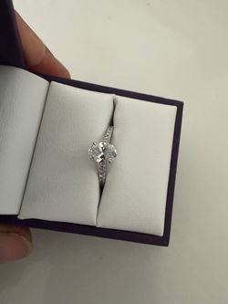Oval Diamond Engagement Ring White Gold