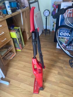 Dirt devil vacuum