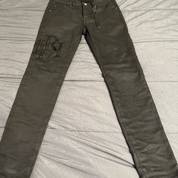 Black on Black Amiri Jeans size 28