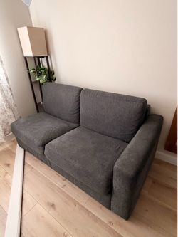 Futon love seat couch