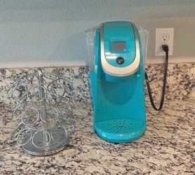 Keurig K250 Single Serve, K-Cup Pod Coffee Maker, Turquoise With K-Cup Pod Holder