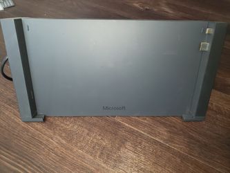 Microsoft surface dock for surface 3