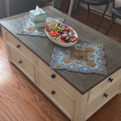 Center Table And Side Table 