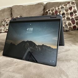 Lenovo 2-in-1 Laptop Touchscreen