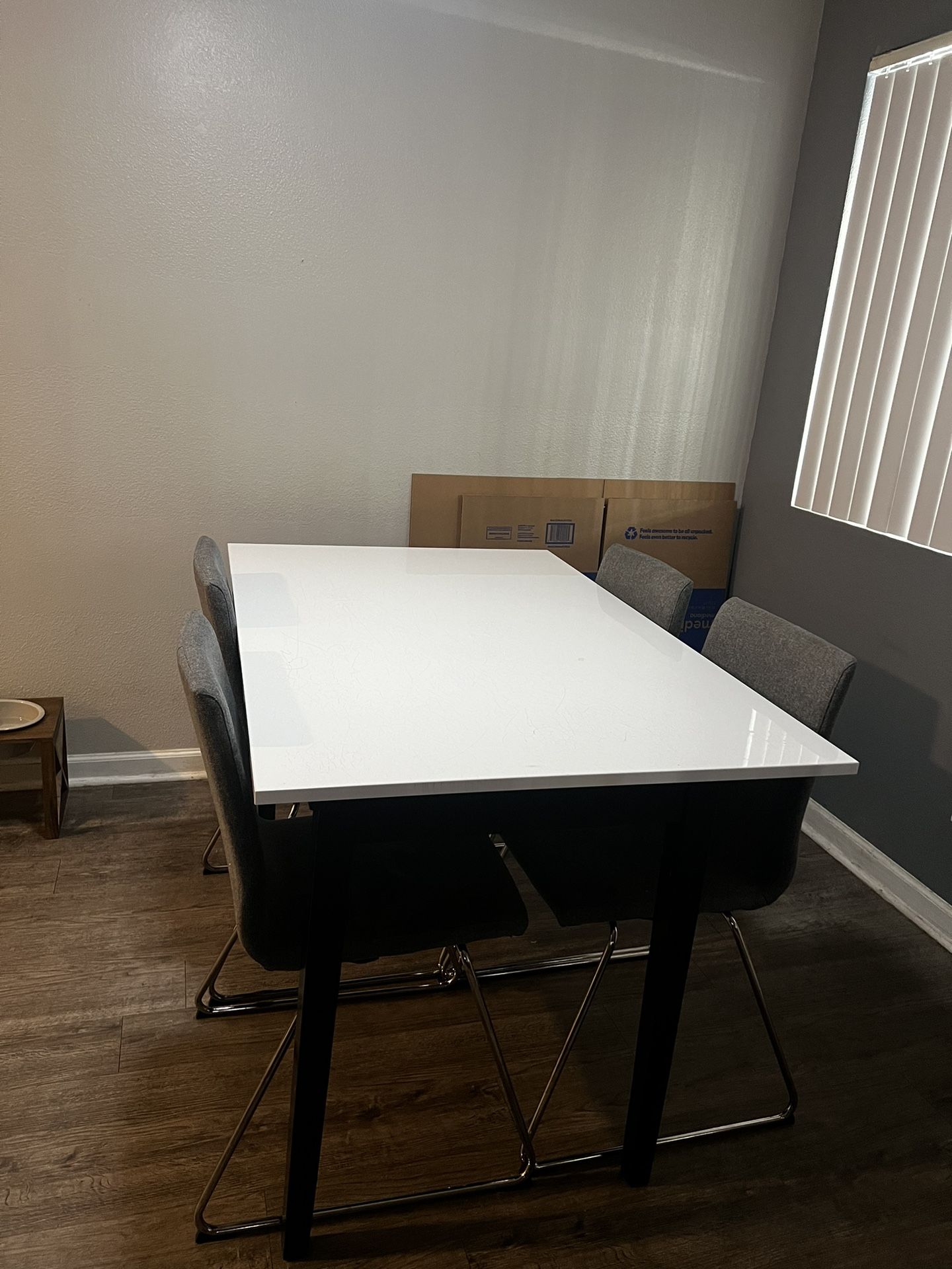 Dining Table With Chairs