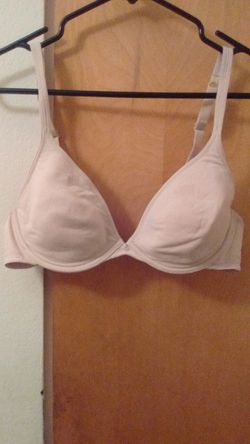 34C Victoria's Secret nude bra for Sale in Enumclaw, WA - OfferUp