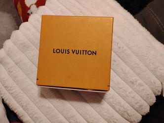 Louis Vuitton belt