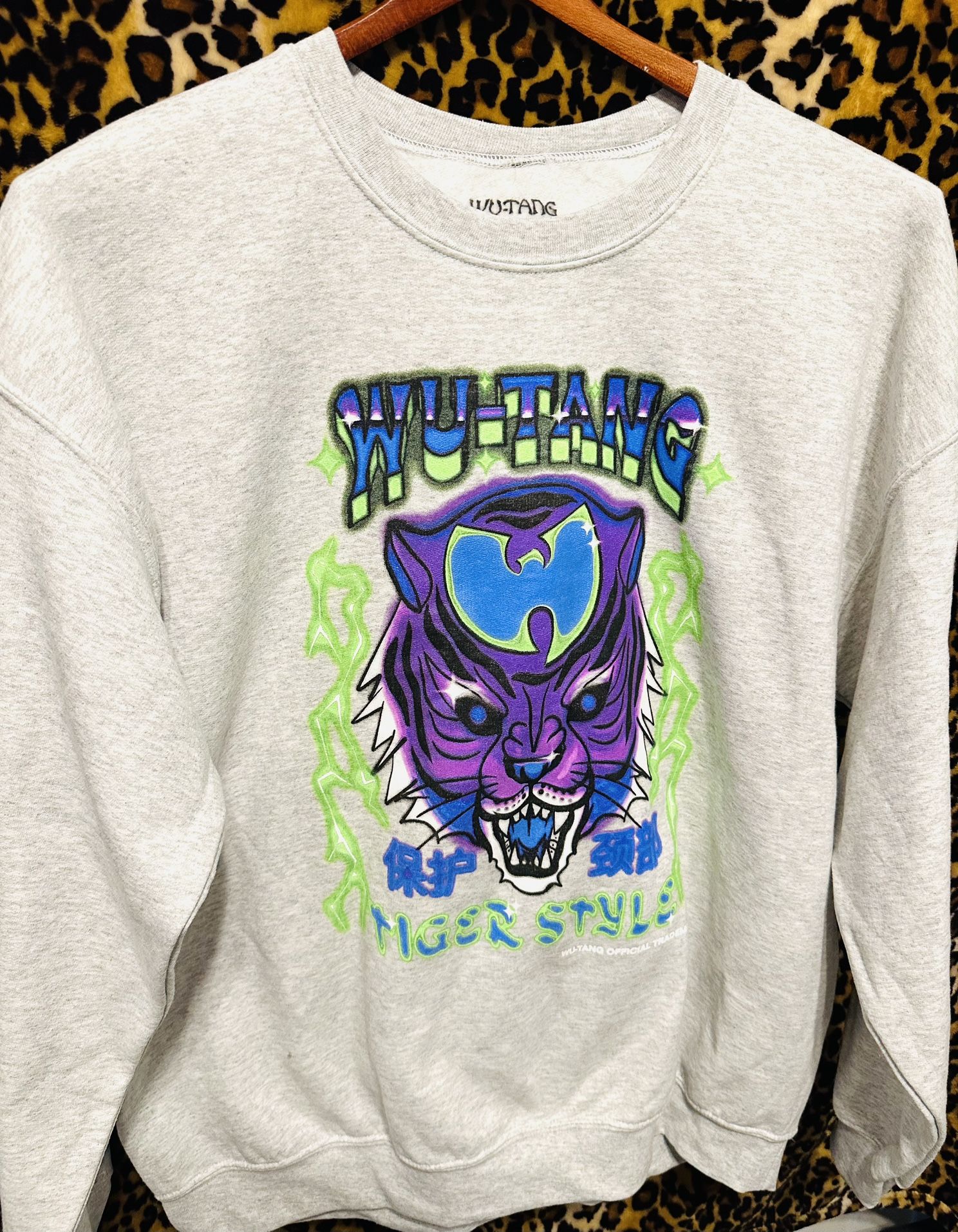 Wu-Tang Tiger Style Mens XL Rap Grey Fleece Crewneck Sweater