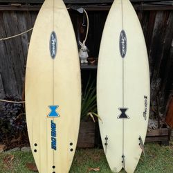 Surfboards (Spyder) 5’10
