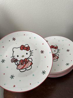Hello Kitty Christmas Plates