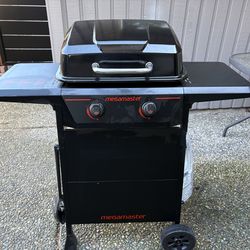 Mega master 2-Burner Grill with Tank and Cover