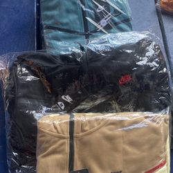 Nike Sweats With Foodie