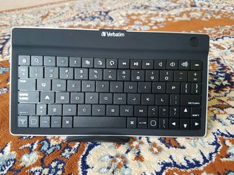 Verbatim Ultra-Slim Rechargable Wireless Bluetooth Keyboard