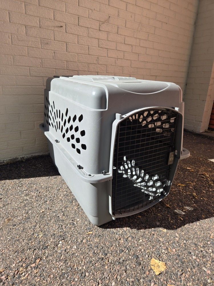 Petmate Dog Kennel Crate for Large Dog or Pet