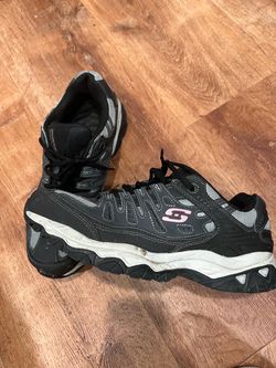 Skechers