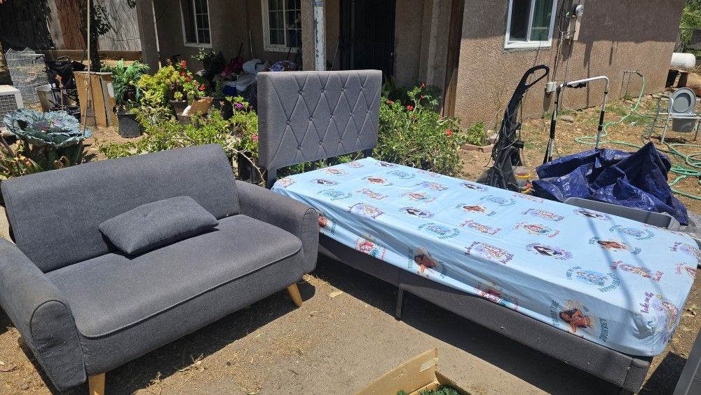 Twin Bed And Sofa