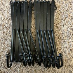 2 Accordion Wall Hanger (5 Hooks On Each)