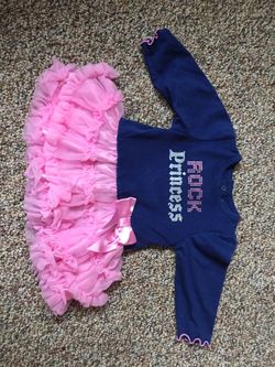 Baby girl dress rock princess size 6 months Long sleeves