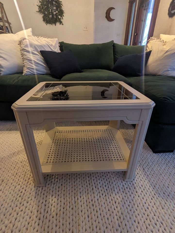 Coffee Table / Side Table