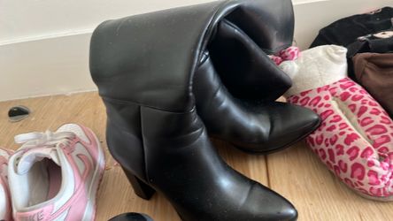 black heeled booties