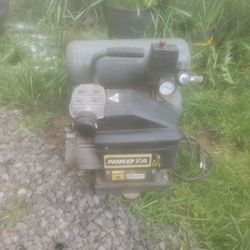 Air Compressor 