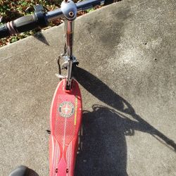 A SCHWINN SCOOTER 