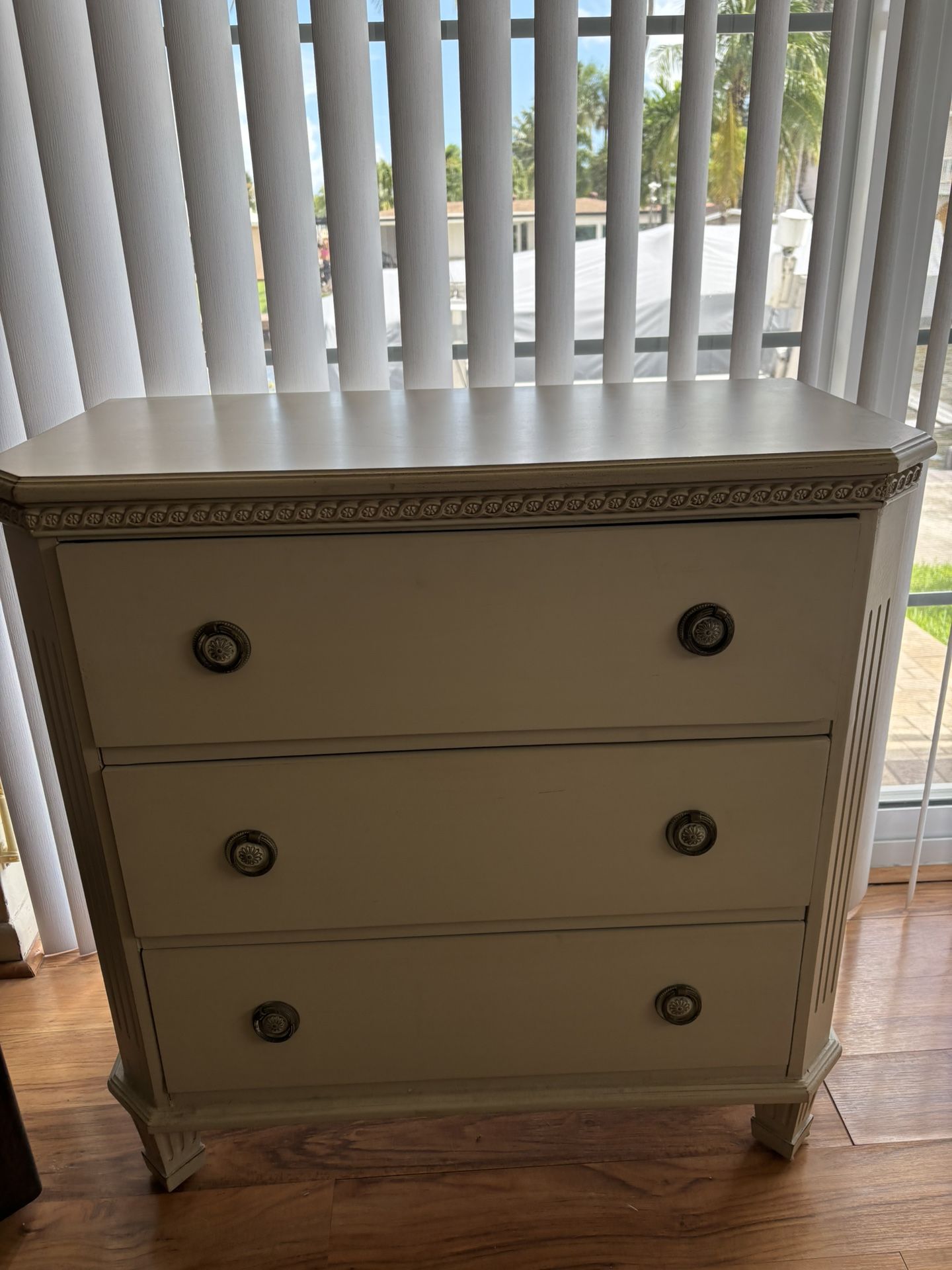 Wood 3 drawer cabinet/dresser. Off white color. 31”W x 32” H