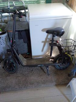 E scooter