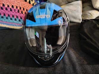 Motorcycle helmet
