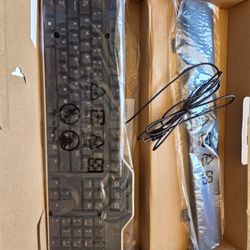 Dell KB813 Smart Card Keyboard With Palm Rest