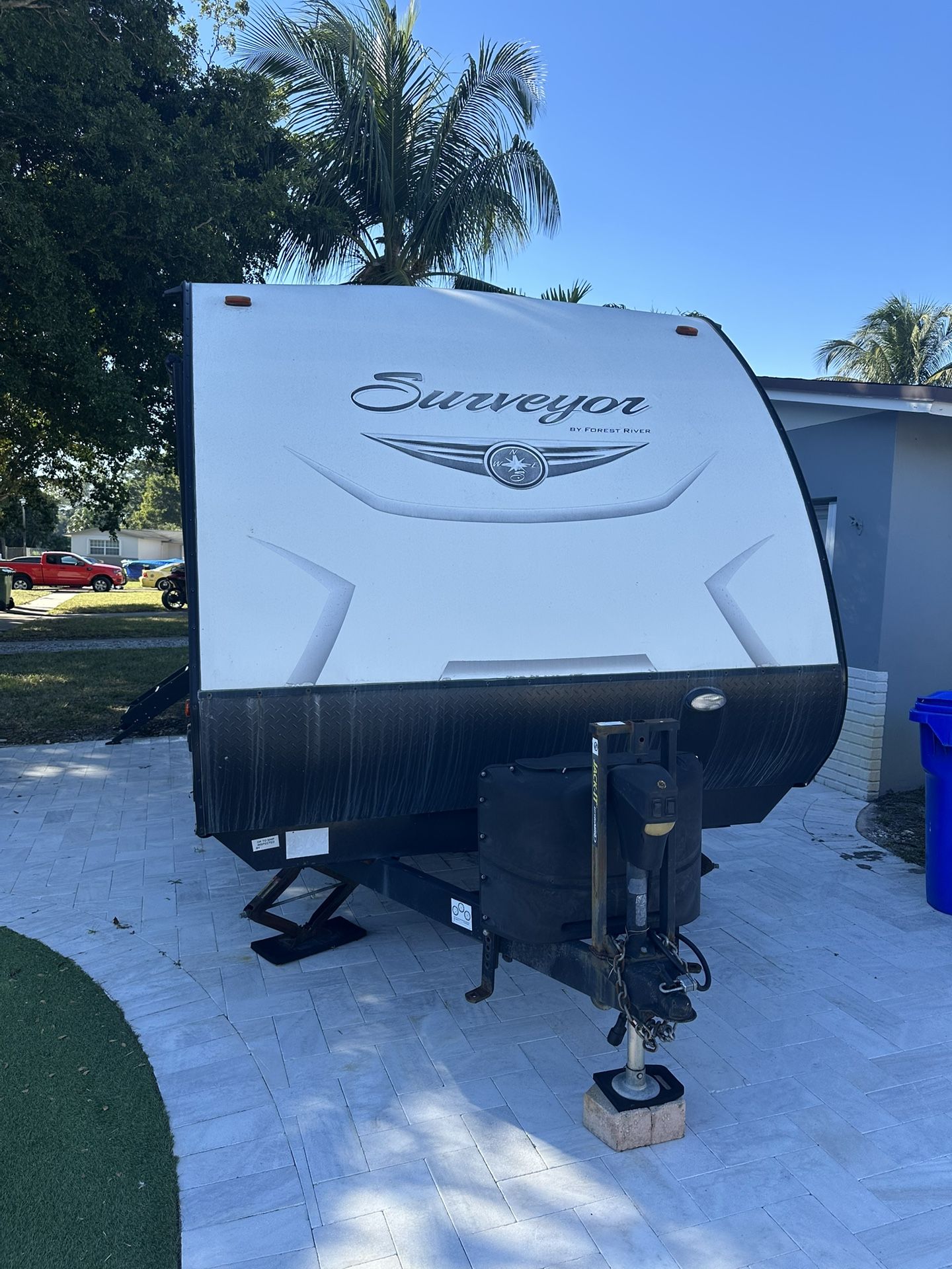 2019 Forest River Surveyor